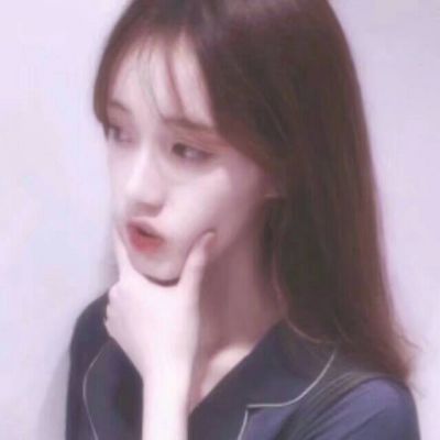 爸爸撞女儿写作业截图2